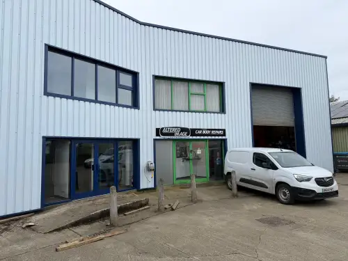 Click Here To Enlarge This Photo Of Single Skin Overclad in Strood