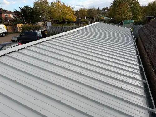 Click Here To Enlarge This Photo Of 100mm Kingspan Composite Roof Installation